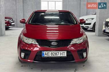 Купе Kia Cerato 2011 в Кам'янському