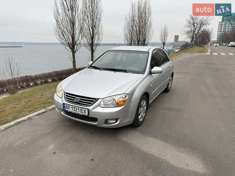 Седан Kia Cerato 2008 в Українці