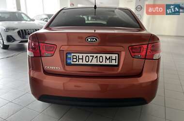 Седан Kia Cerato 2009 в Одессе