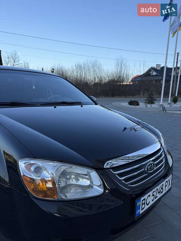 Седан Kia Cerato 2007 в Трускавце