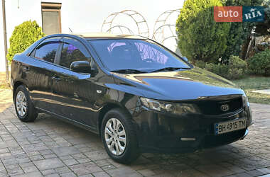 Седан Kia Cerato 2009 в Одессе