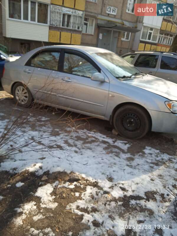 Седан Kia Cerato 2006 в Черкассах