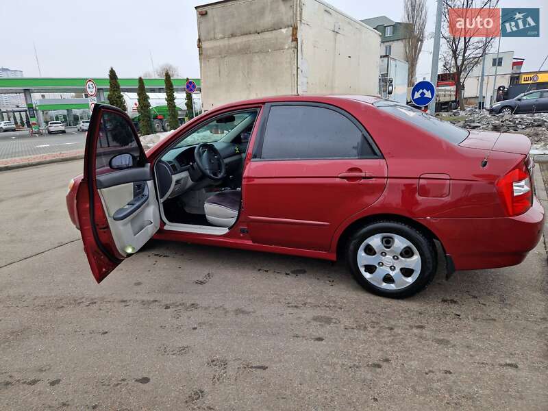 Седан Kia Cerato 2006 в Києві фото 8 Седан Kia Cerato 2006 в Києві