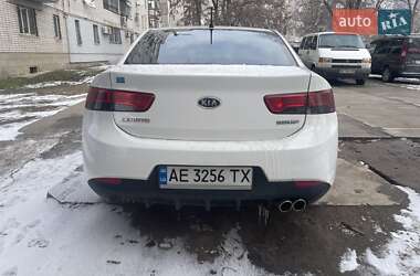 Купе Kia Cerato 2012 в Новомосковську