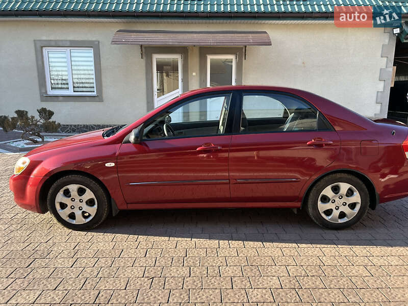 Седан Kia Cerato 2008 в Львові