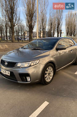 Купе Kia Cerato 2012 в Києві