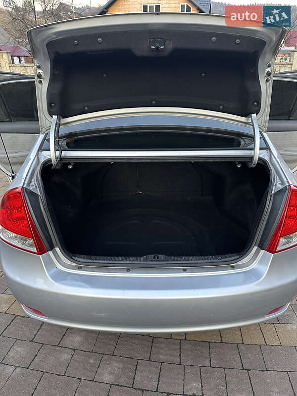 Седан Kia Cerato 2007 в Яремче