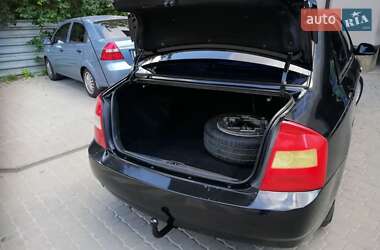 Седан Kia Cerato 2006 в 