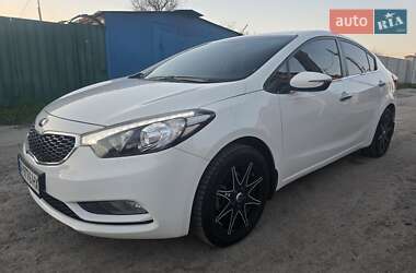 Седан Kia Cerato 2013 в 