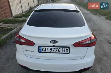Седан Kia Cerato 2013 в 