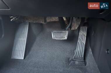 Седан Kia Cerato 2013 в 