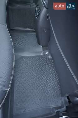 Седан Kia Cerato 2013 в 