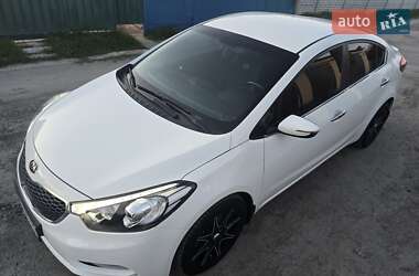 Седан Kia Cerato 2013 в 