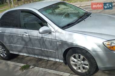 Седан Kia Cerato 2006 в 
