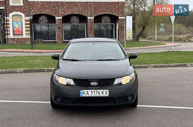 Седан Kia Cerato 2009 в 