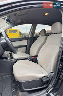 Седан Kia Cerato 2009 в 