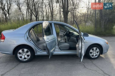 Седан Kia Cerato 2007 в 