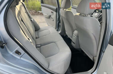Седан Kia Cerato 2007 в 