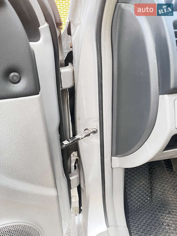 Седан Kia Cerato 2006 в Львове фото 8 Седан Kia Cerato 2006 в Львове