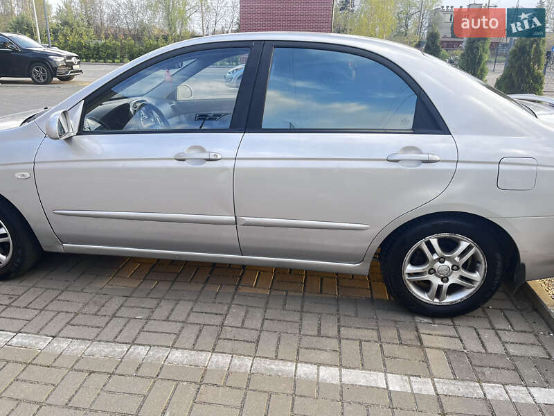 Седан Kia Cerato 2006 в Львове фото 13 Седан Kia Cerato 2006 в Львове