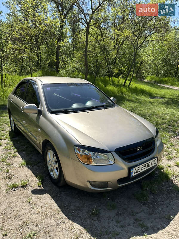 Седан Kia Cerato 2007 в 