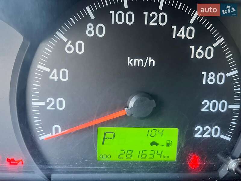 Седан Kia Cerato 2006 в Киеве