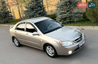 Седан Kia Cerato 2006 в 