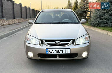 Седан Kia Cerato 2006 в 