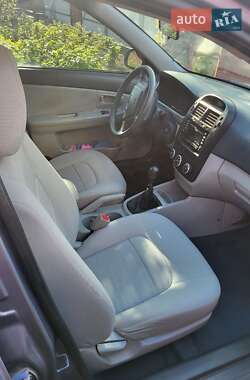 Седан Kia Cerato 2008 в 