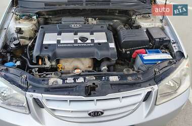 Седан Kia Cerato 2006 в 