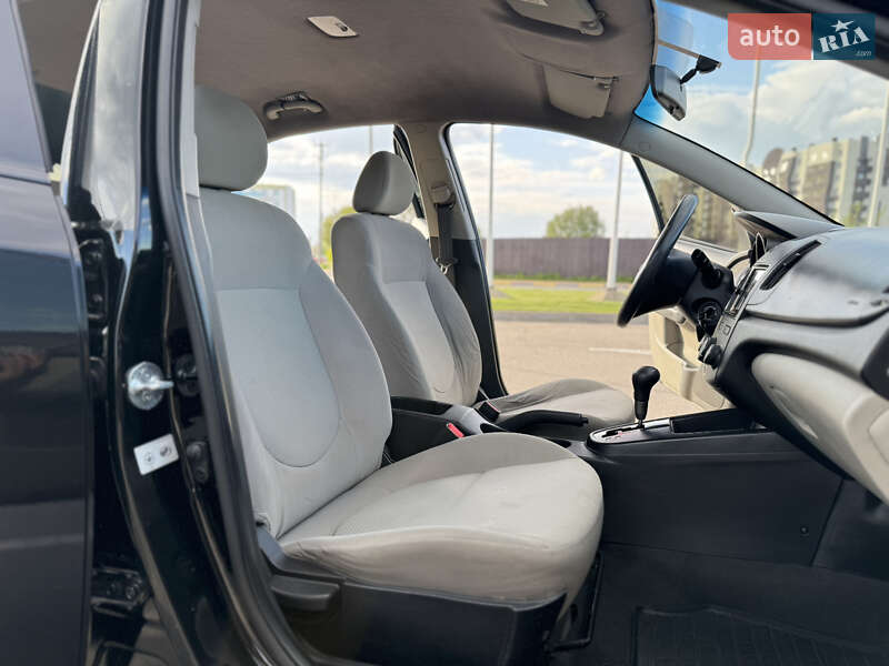 Седан Kia Cerato 2009 в Києві