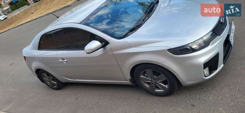 Купе Kia Cerato 2010 в Одессе фото 3 Купе Kia Cerato 2010 в Одессе