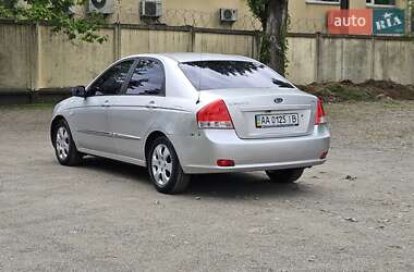 Седан Kia Cerato 2008 в 