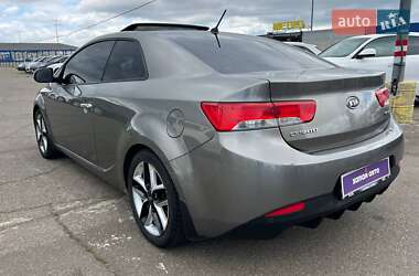 Купе Kia Cerato 2012 в 
