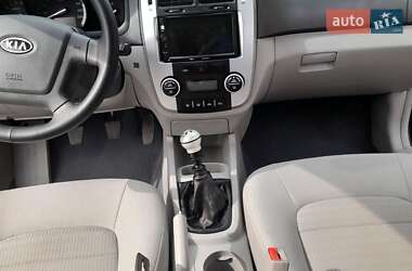 Седан Kia Cerato 2008 в 