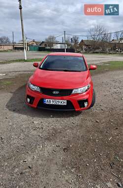 Купе Kia Cerato 2011 в Ильинцах