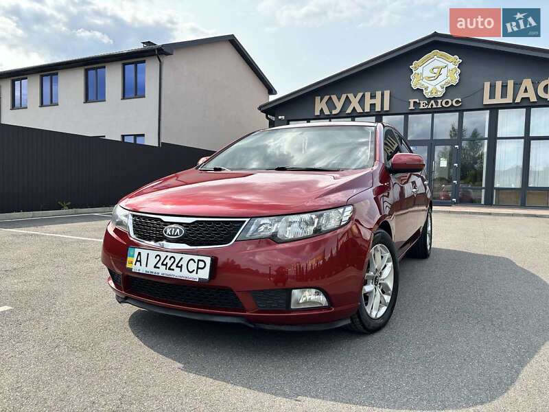 Седан Kia Cerato 2010 в 
