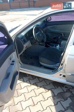 Седан Kia Cerato 2007 в 