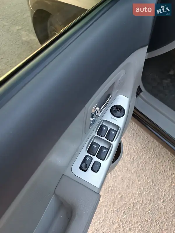 Kia Cerato 2008 VIN Y6LFE22728L200237 фото оголошення 8 з 45