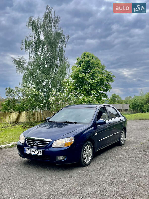 Седан Kia Cerato 2007 в 