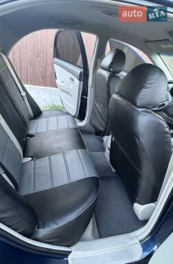 Седан Kia Cerato 2007 в 