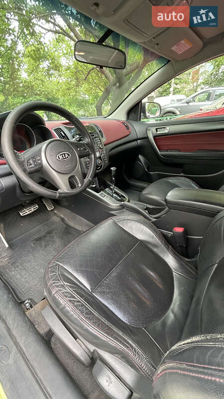 Купе Kia Cerato 2010 в Киеве