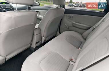 Седан Kia Cerato 2007 в 
