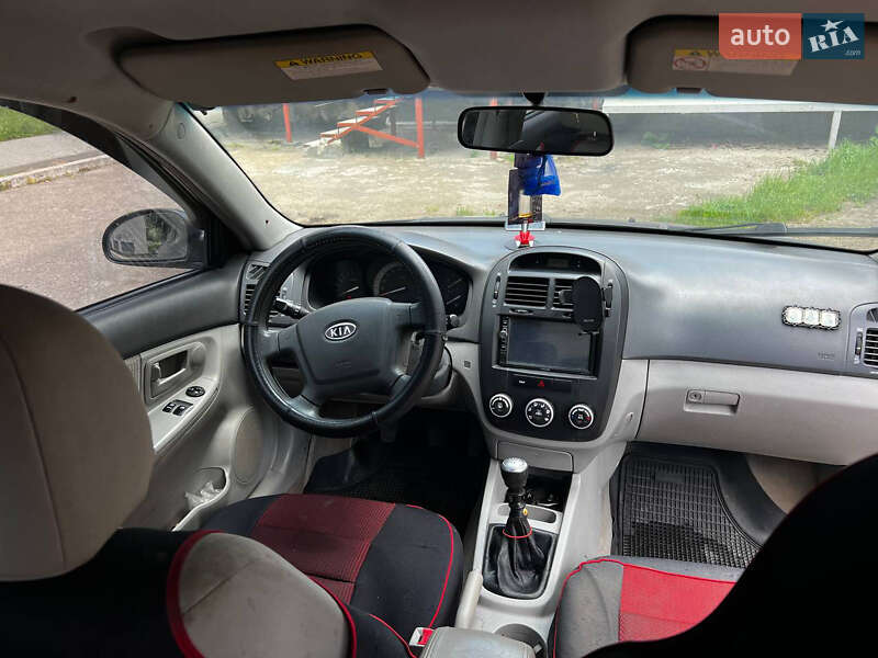 Седан Kia Cerato 2007 в Львові