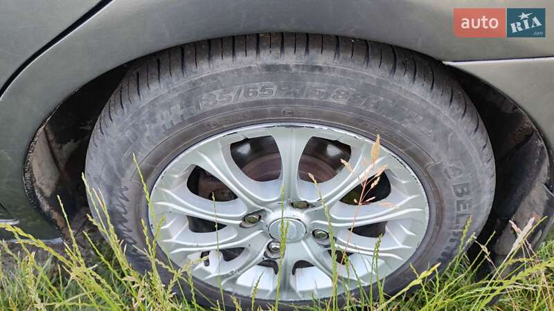 Седан Kia Cerato 2006 в Тростянце