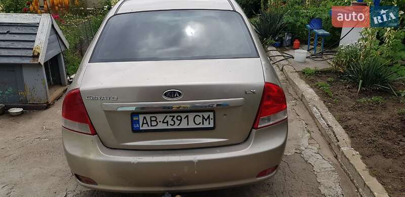Седан Kia Cerato 2007 в Тульчине