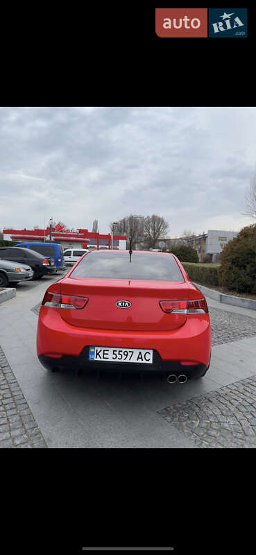 Купе Kia Cerato 2010 в Дніпрі