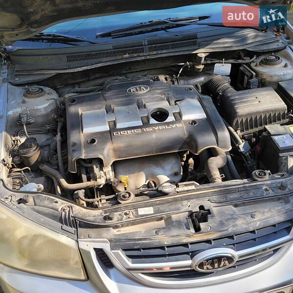 Седан Kia Cerato 2006 в Львові