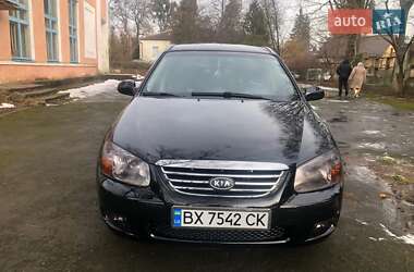 Седан Kia Cerato 2008 в Остроге