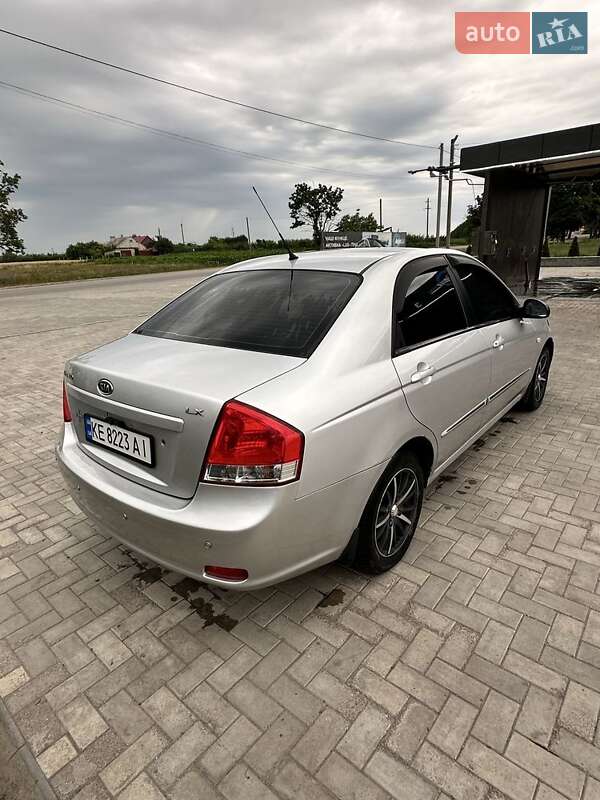 Седан Kia Cerato 2008 в Кам'янському